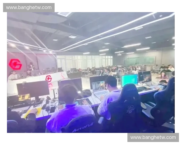 电竞视频集锦：顶级玩家精彩瞬间大盘点，超燃操作与战术策略完美呈现